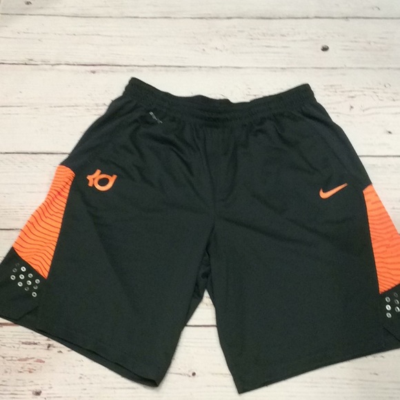 kevin durant shorts nike